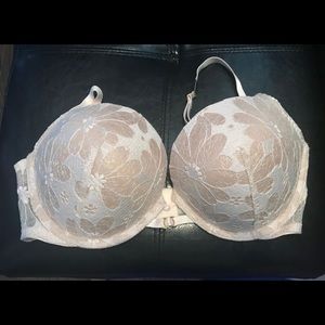 Victoria Secret bra 34DD